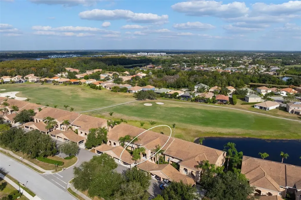 915 Fairwaycove Lane Bradenton FL 34212