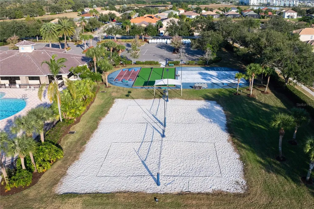 915 Fairwaycove Lane Bradenton FL 34212