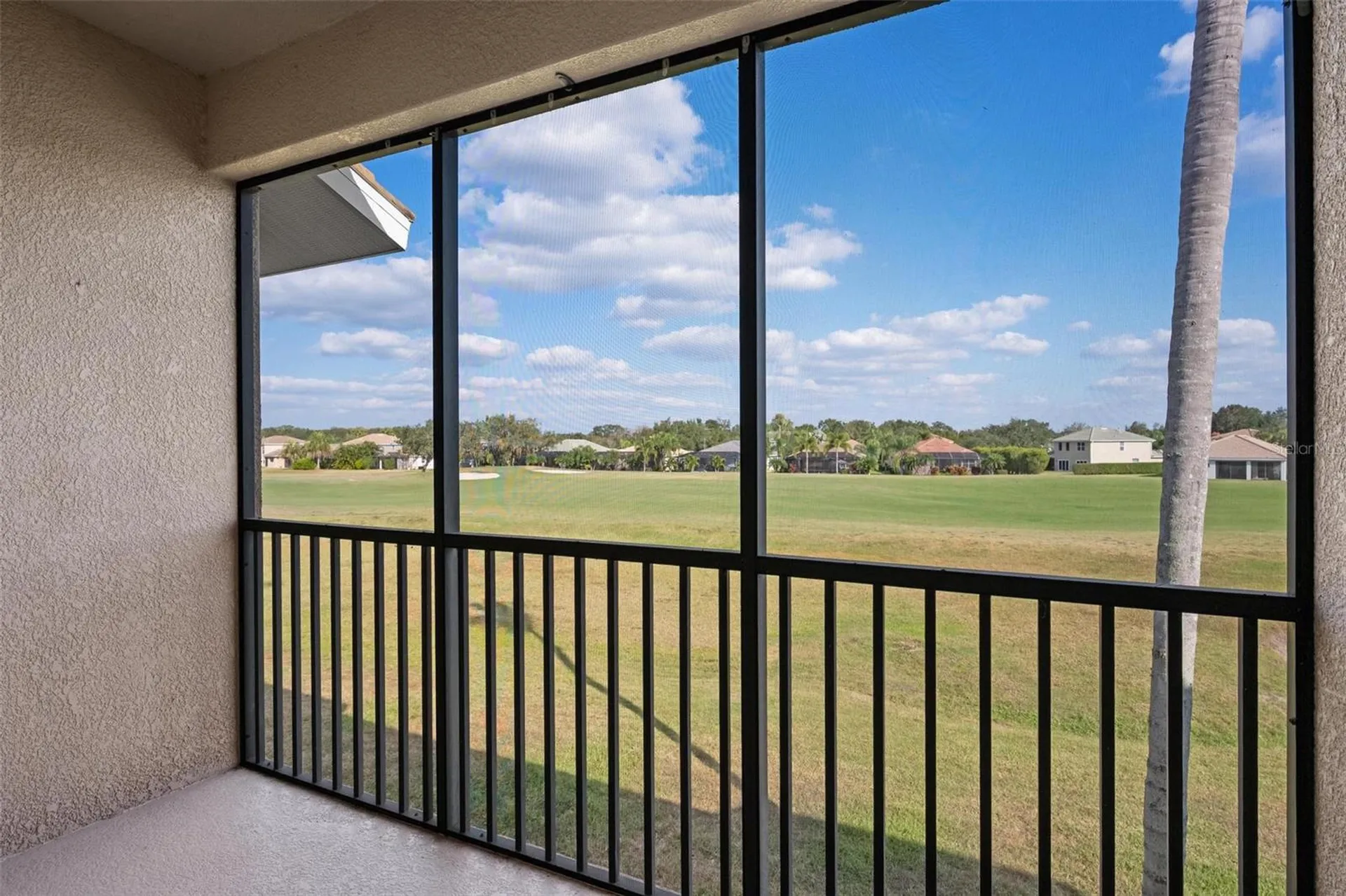 915 Fairwaycove Lane Bradenton FL 34212
