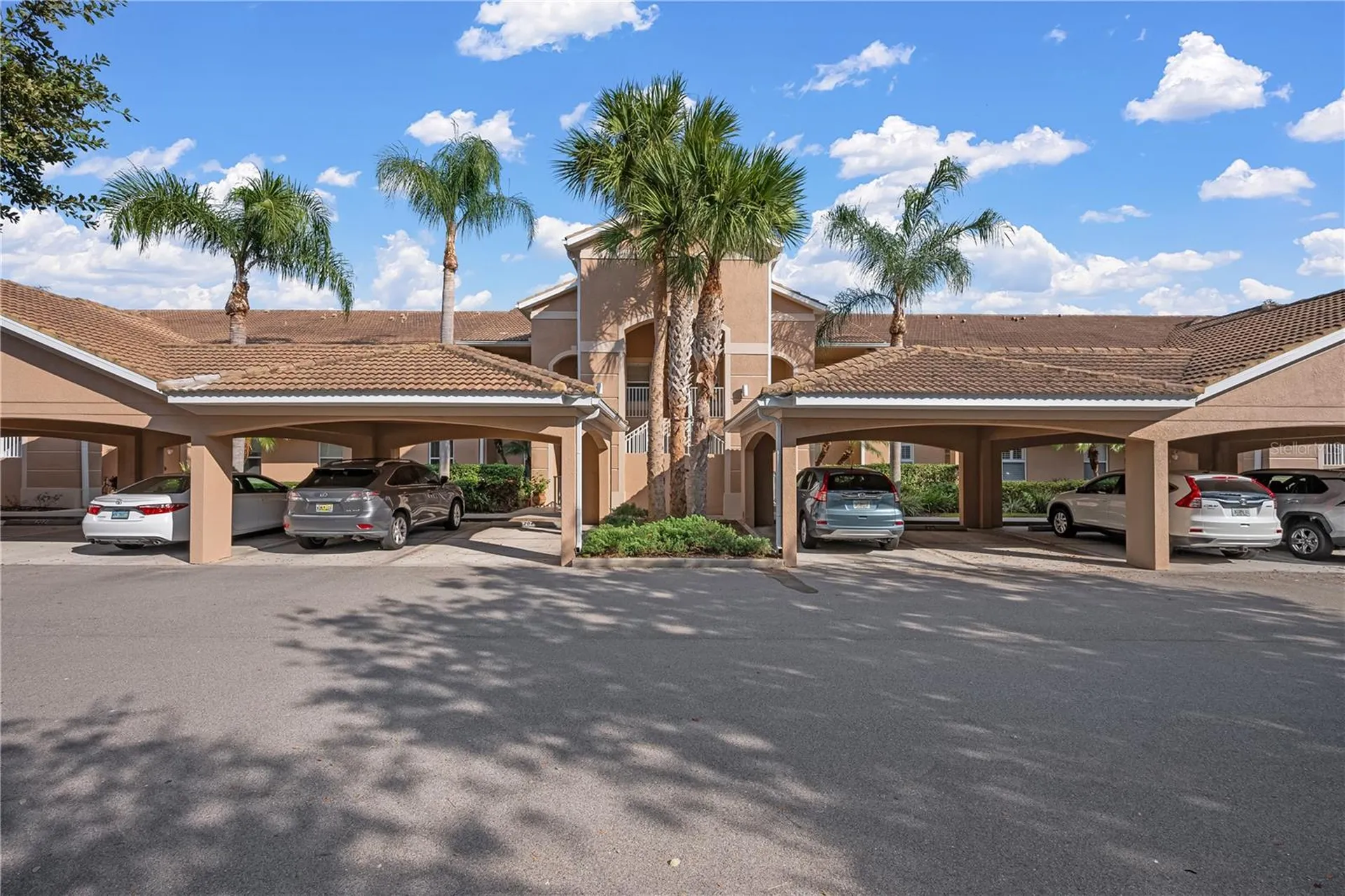 915 Fairwaycove Lane Bradenton FL 34212