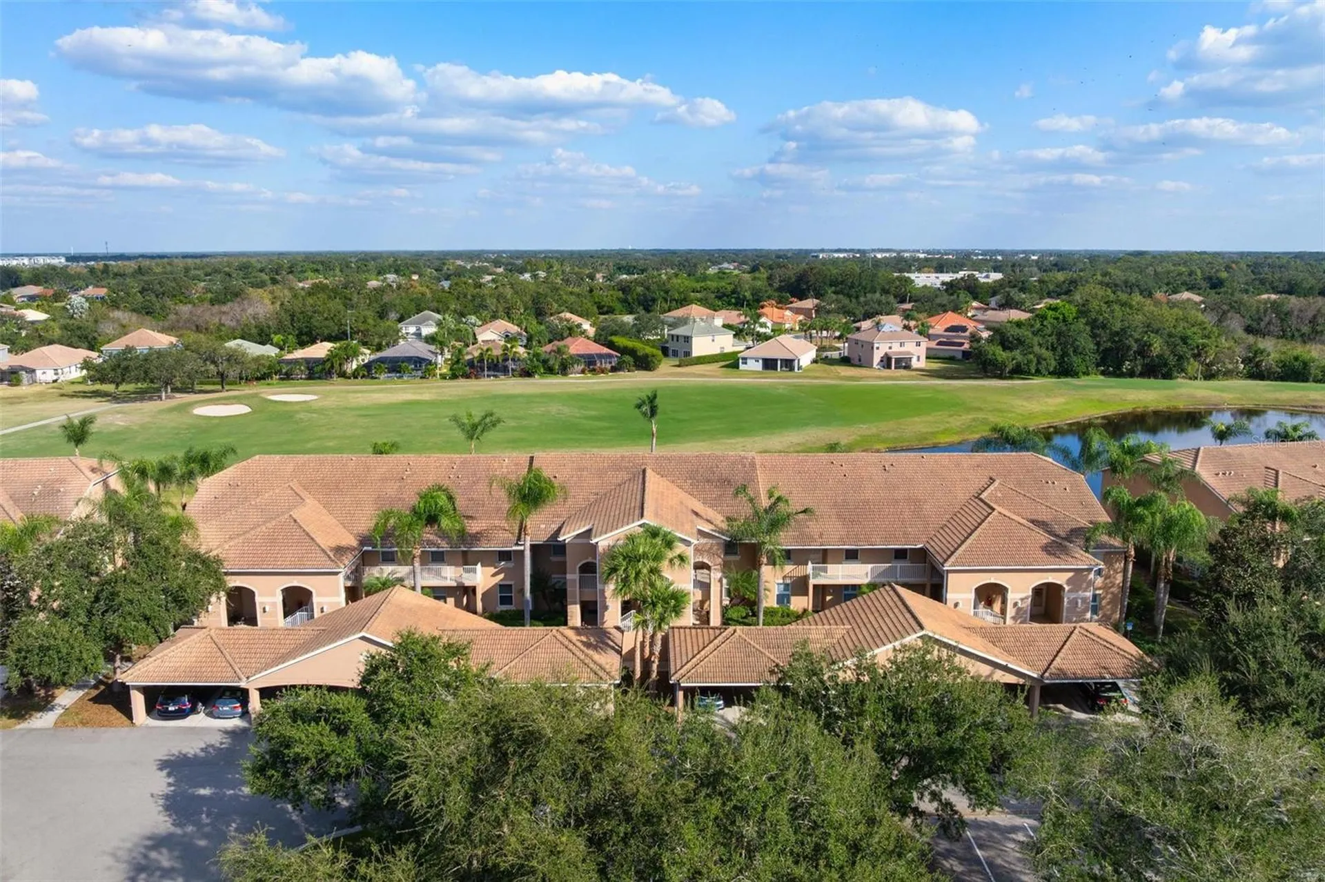 915 Fairwaycove Lane Bradenton FL 34212