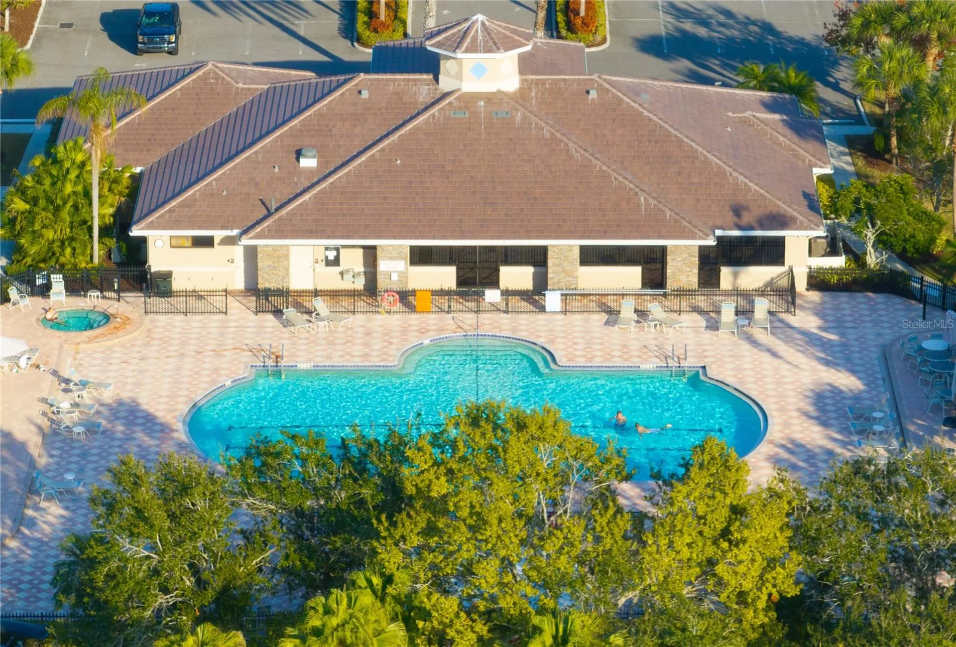915 Fairwaycove Lane Bradenton FL 34212