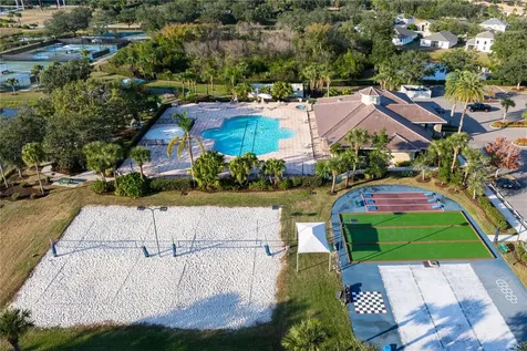 915 Fairwaycove Lane Bradenton FL 34212