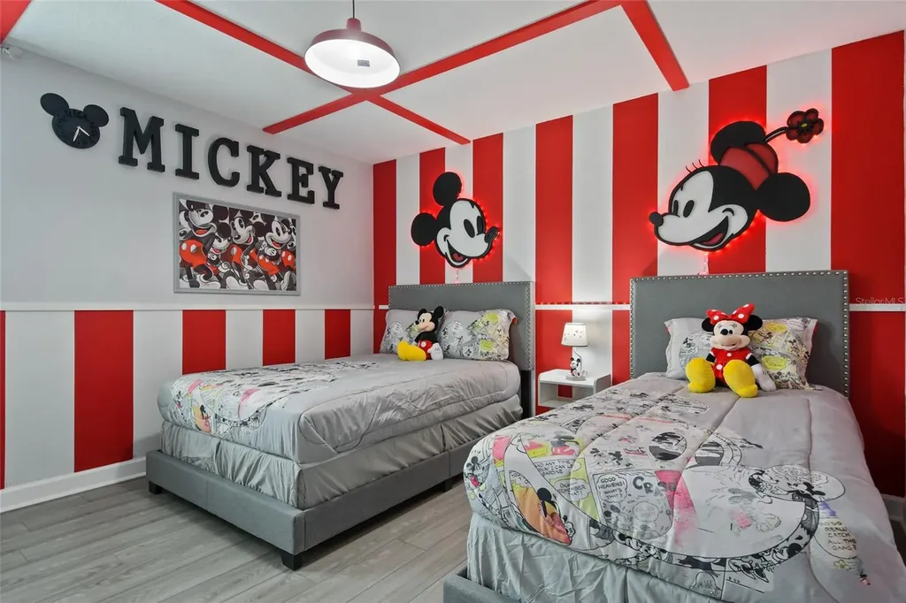 2726 Oxymoron Way Kissimmee FL 34746
