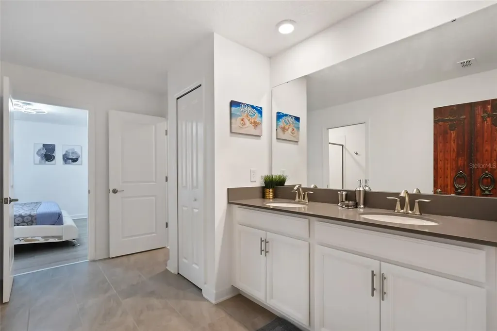 2726 Oxymoron Way Kissimmee FL 34746