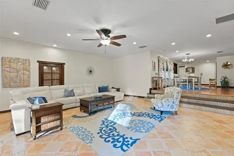 4301 S Lockwood Ridge Road Sarasota FL 34231