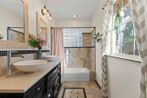 4301 S Lockwood Ridge Road Sarasota FL 34231