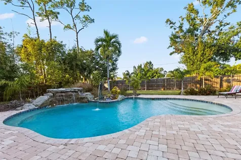 4301 S Lockwood Ridge Road Sarasota FL 34231