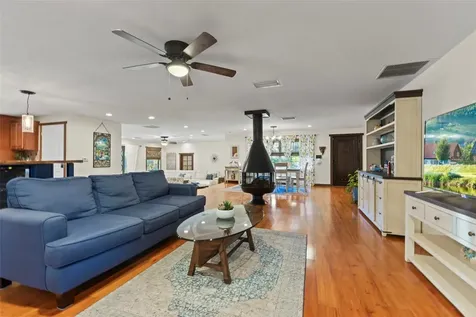 4301 S Lockwood Ridge Road Sarasota FL 34231