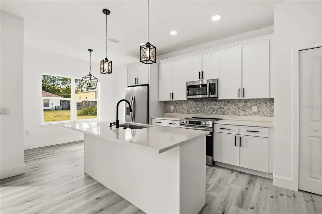 2798 Gainesville Road SE Palm Bay FL 32909