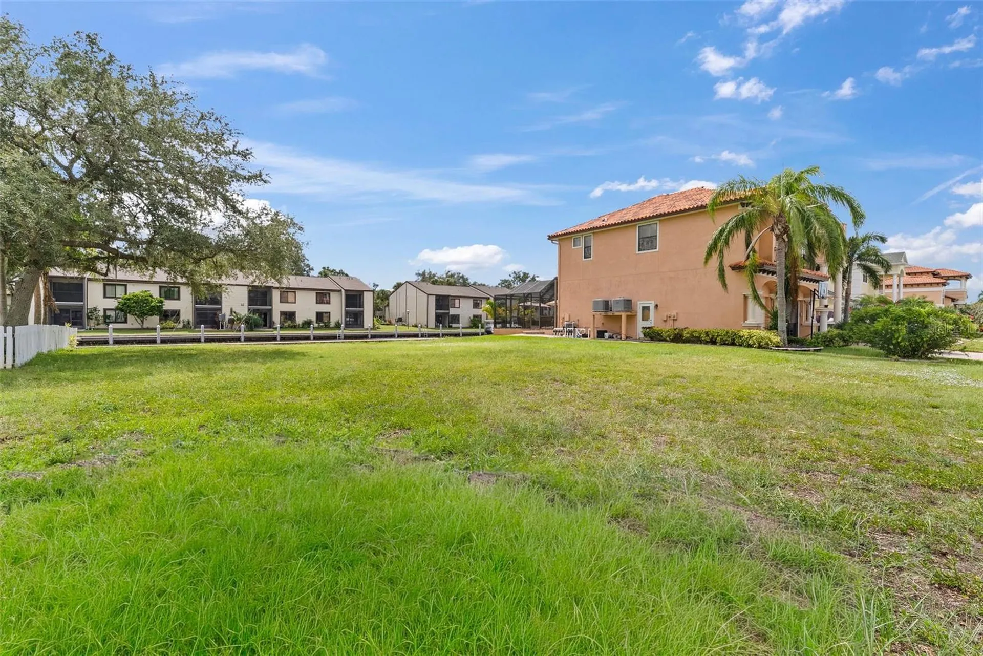 316 Manatee Lane Tarpon Springs FL 34689