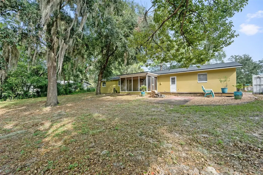 209 NE Triplet Drive Casselberry FL 32707