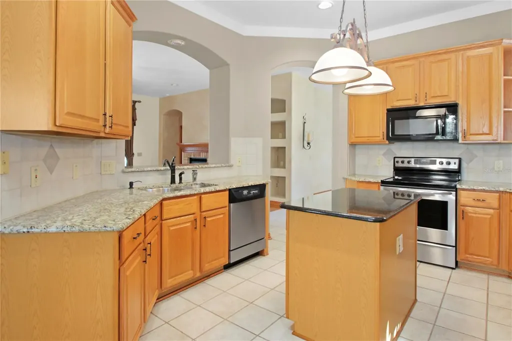 400 Interlachen Court Debary FL 32713