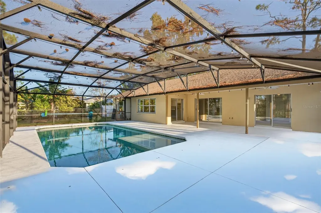 110 Westgrill Drive Palm Coast FL 32164