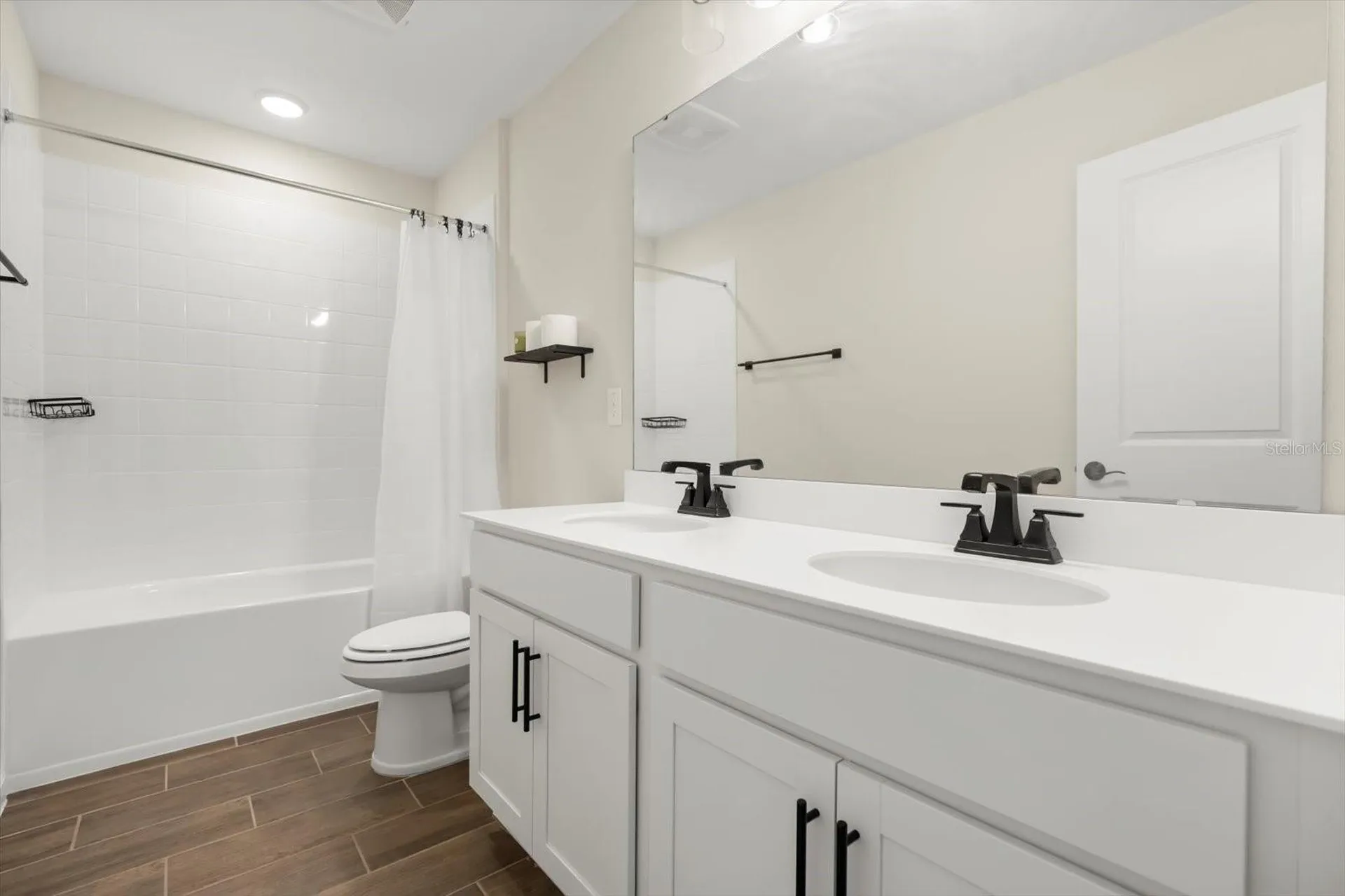 3657 Sublett Loop Tavares FL 32778