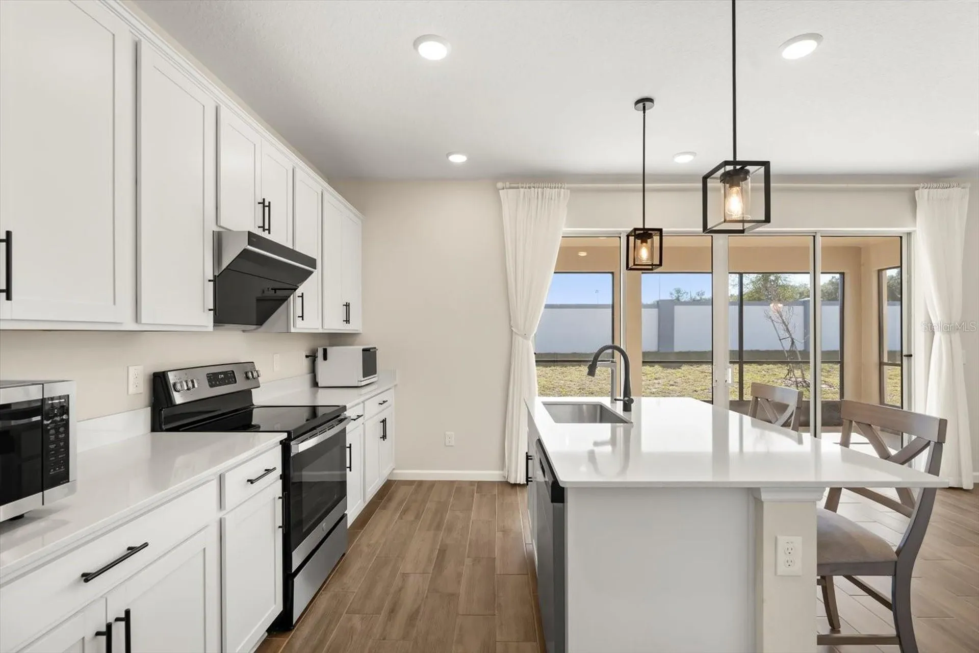 3657 Sublett Loop Tavares FL 32778