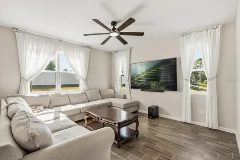 3657 Sublett Loop Tavares FL 32778