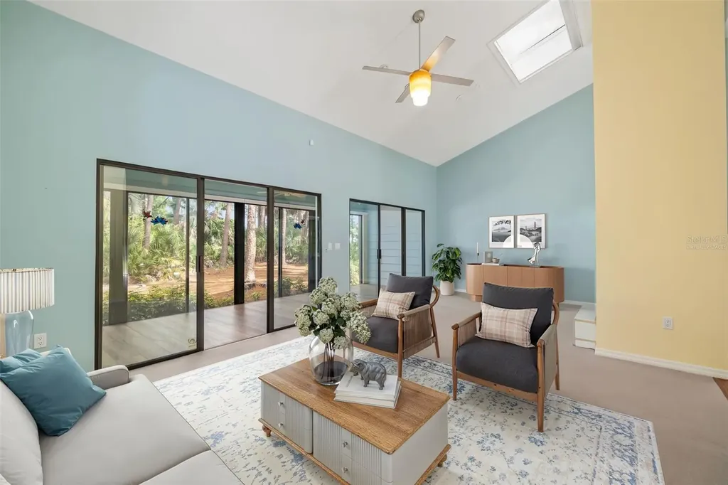 4687 Chandlers Forde Sarasota FL 34235