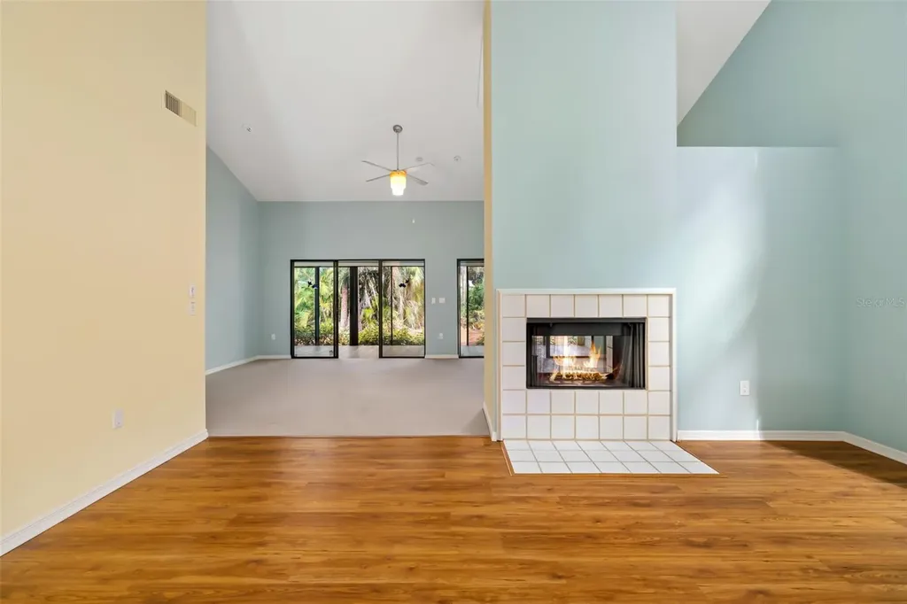 4687 Chandlers Forde Sarasota FL 34235