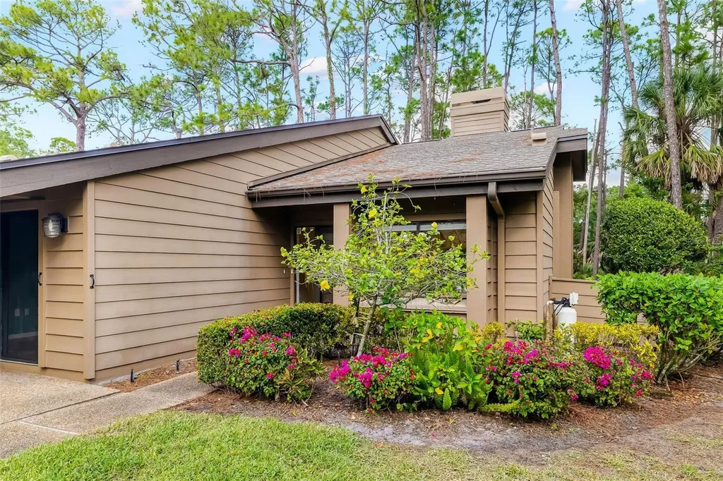 4687 Chandlers Forde Sarasota FL 34235