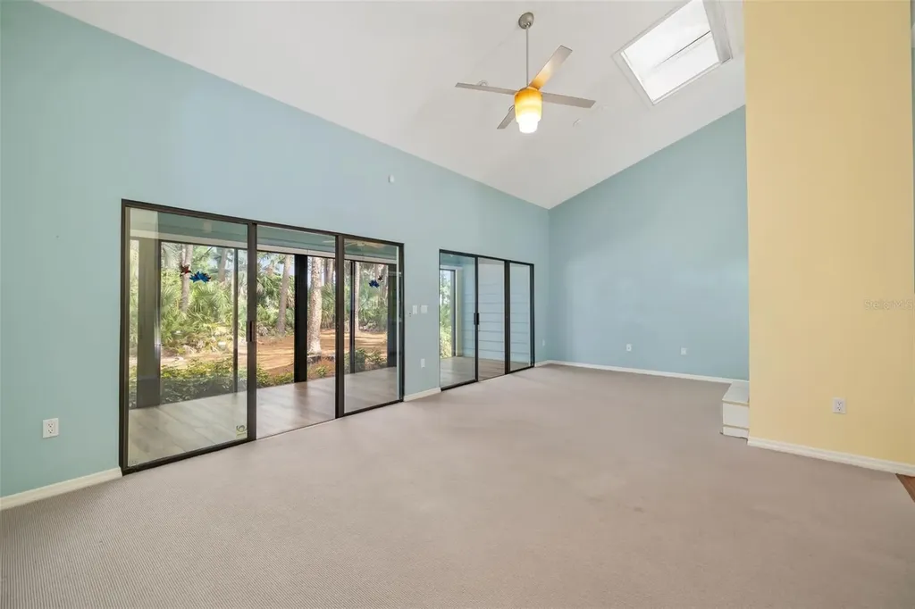 4687 Chandlers Forde Sarasota FL 34235