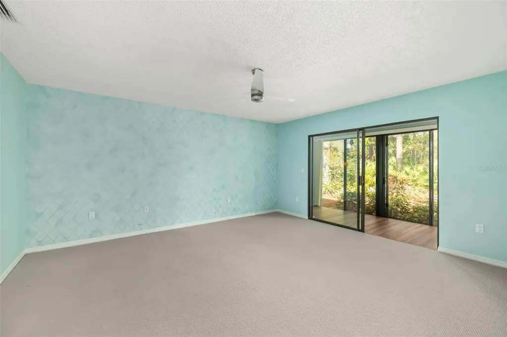 4687 Chandlers Forde Sarasota FL 34235