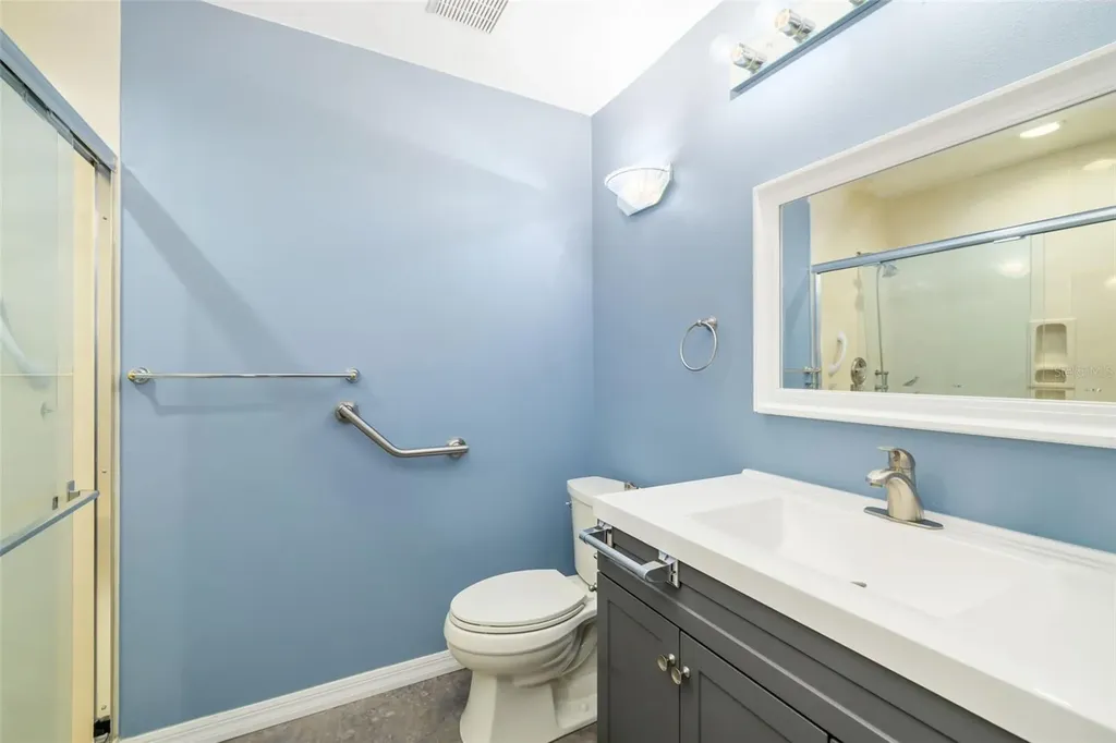 4687 Chandlers Forde Sarasota FL 34235