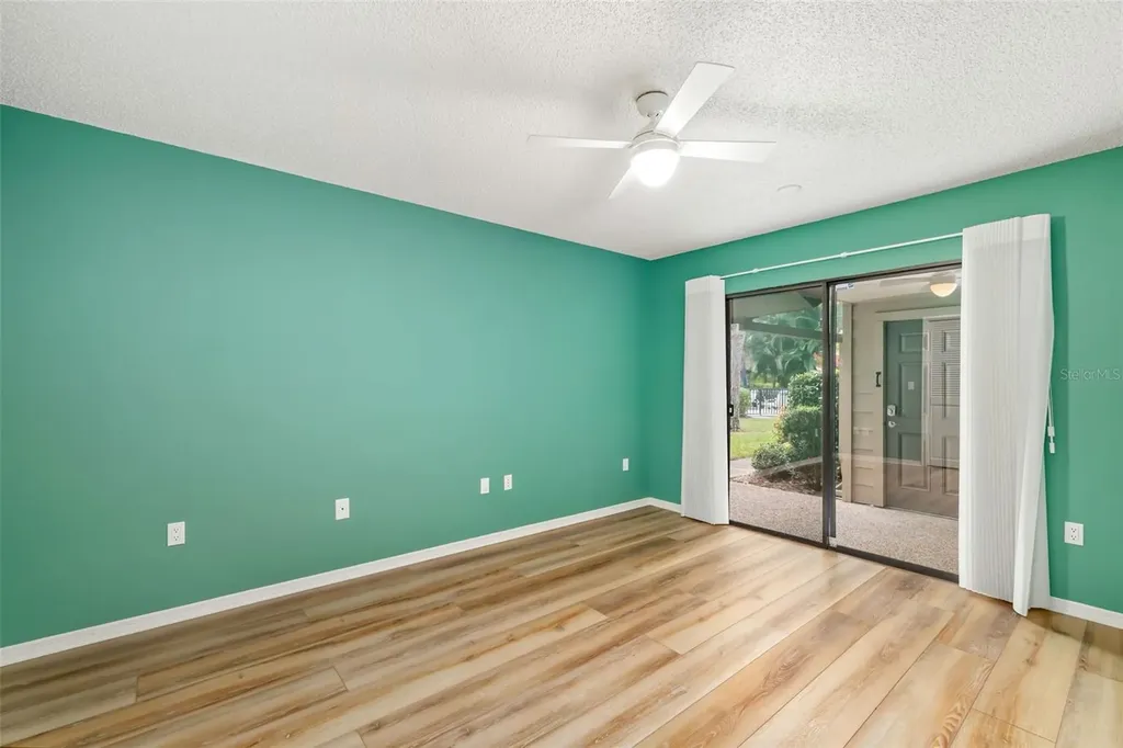 4687 Chandlers Forde Sarasota FL 34235