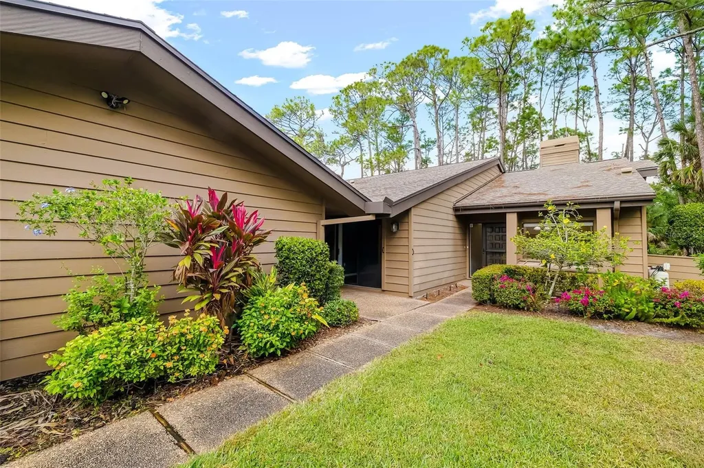 4687 Chandlers Forde Sarasota FL 34235