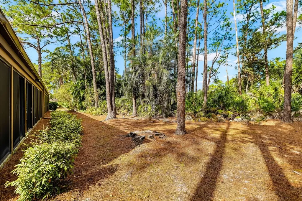 4687 Chandlers Forde Sarasota FL 34235