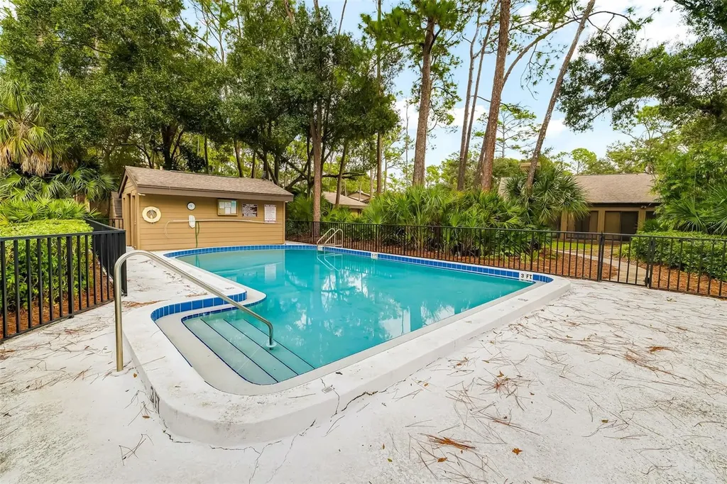 4687 Chandlers Forde Sarasota FL 34235