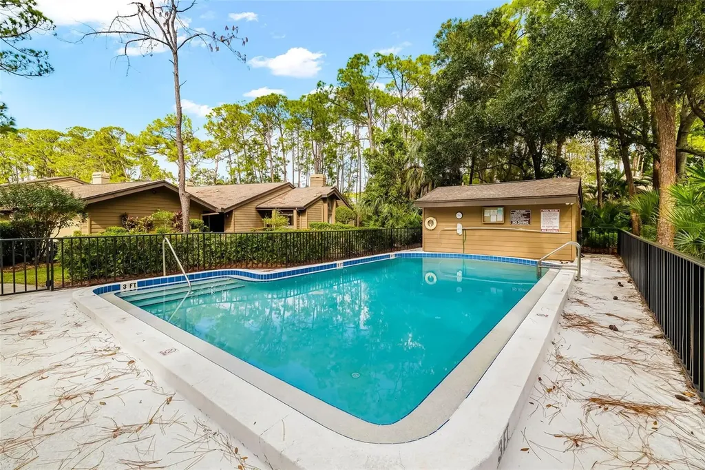 4687 Chandlers Forde Sarasota FL 34235