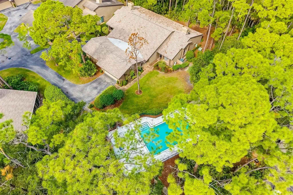 4687 Chandlers Forde Sarasota FL 34235