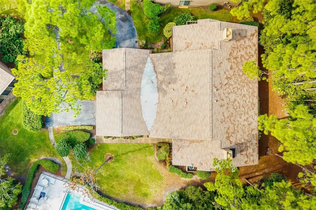 4687 Chandlers Forde Sarasota FL 34235