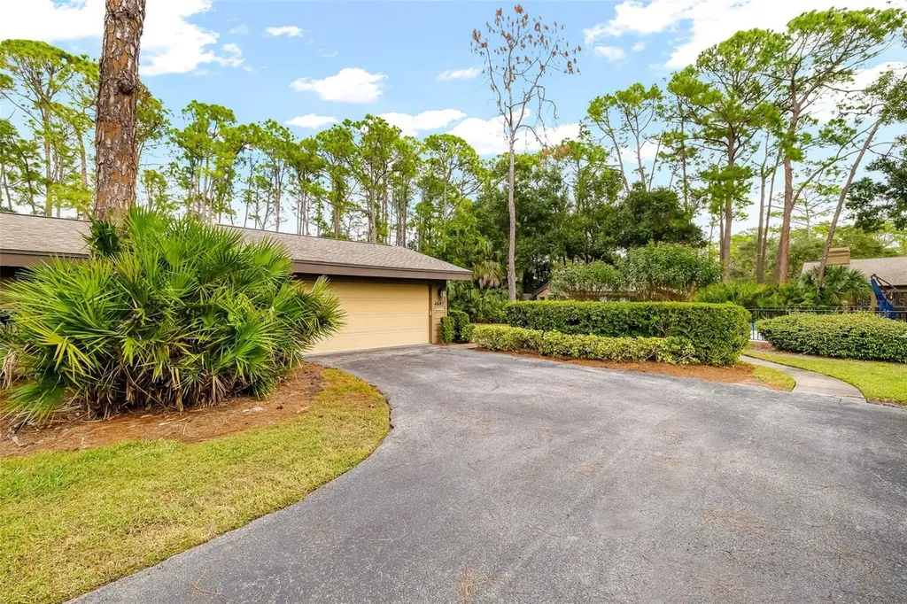 4687 Chandlers Forde Sarasota FL 34235