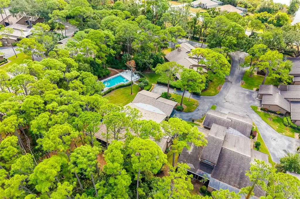 4687 Chandlers Forde Sarasota FL 34235