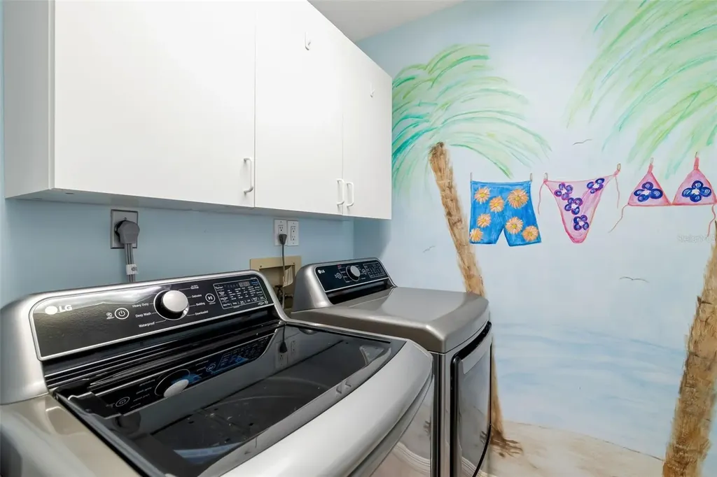 4687 Chandlers Forde Sarasota FL 34235