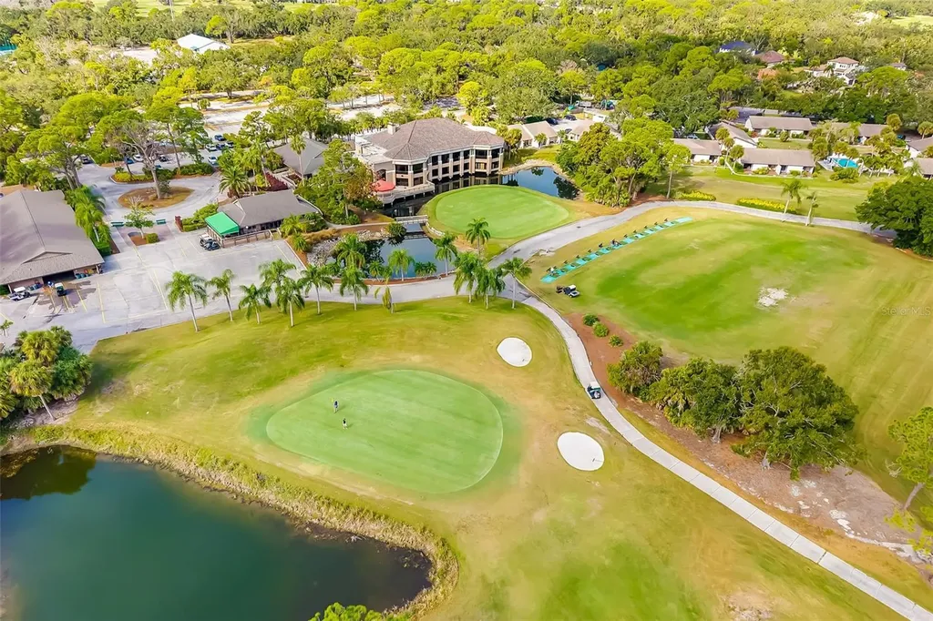 4687 Chandlers Forde Sarasota FL 34235