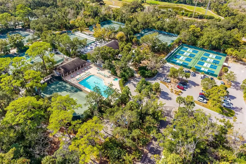 4687 Chandlers Forde Sarasota FL 34235