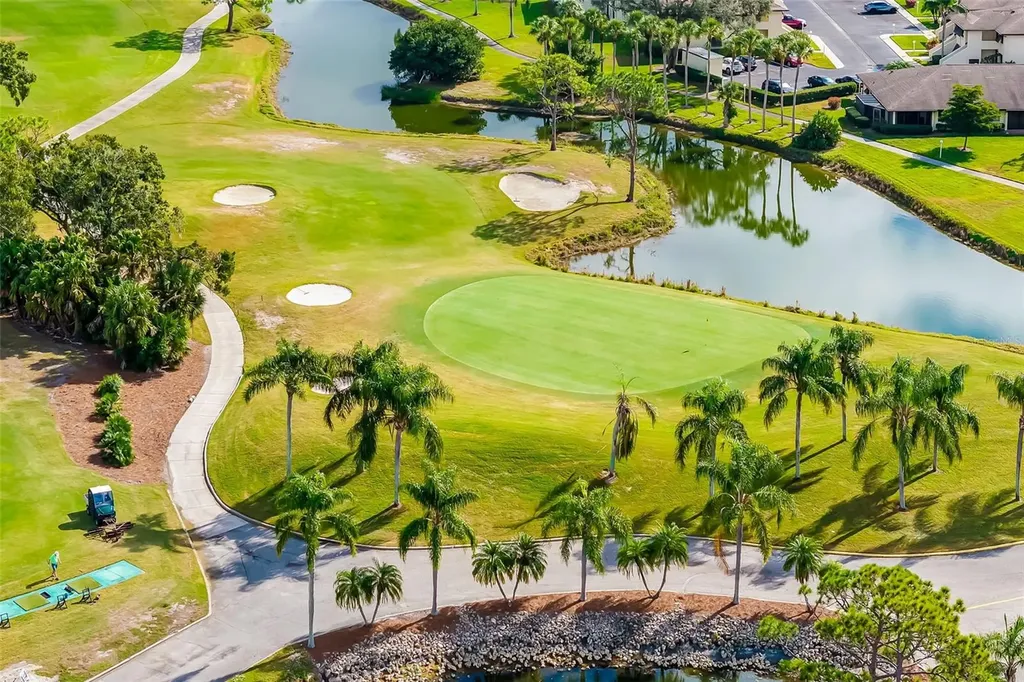 4687 Chandlers Forde Sarasota FL 34235