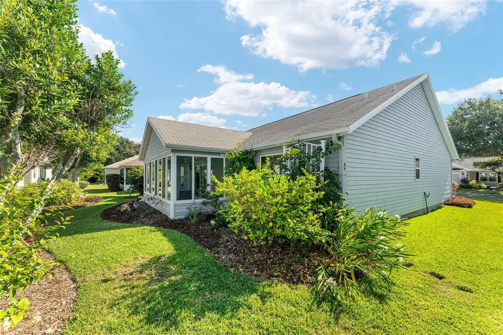 3017 Hillside Lane The Villages FL 32162