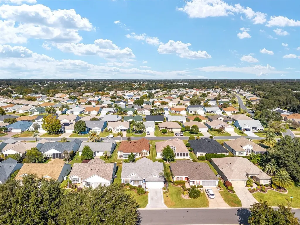 3017 Hillside Lane The Villages FL 32162