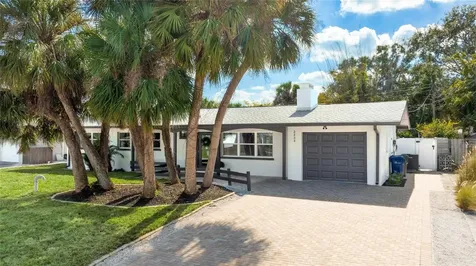 2424 Hamlin Lane Sarasota FL 34239