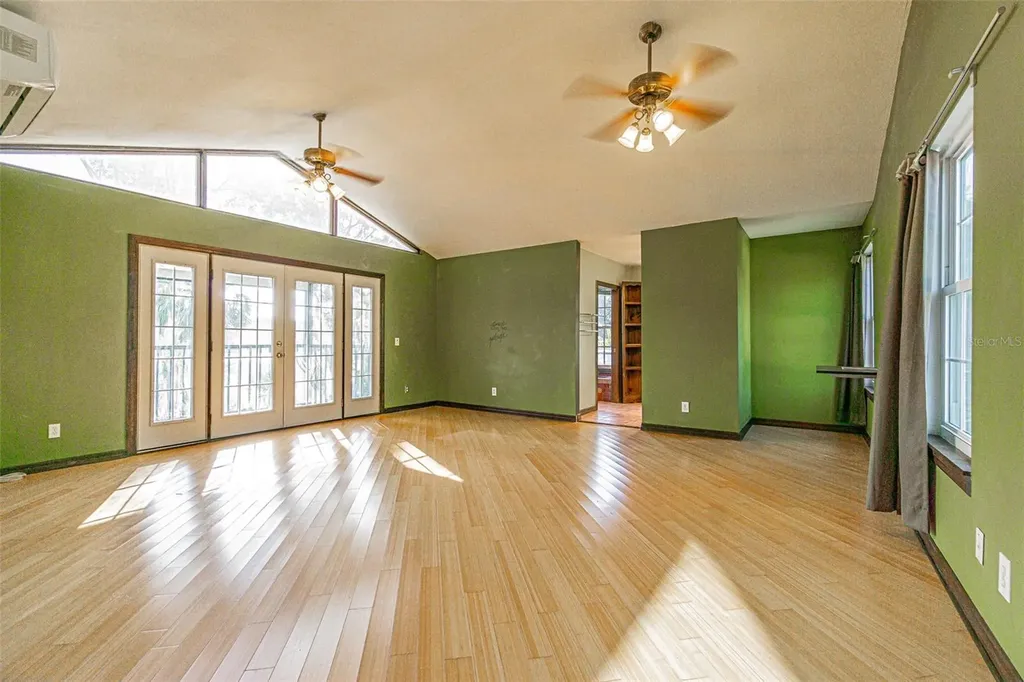 12510 Forest Hills Drive Tampa FL 33612