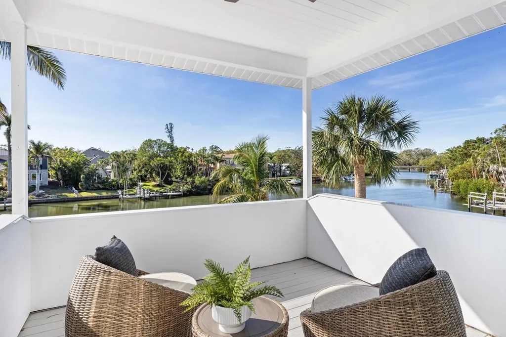 1718 Bay Street Sarasota FL 34236