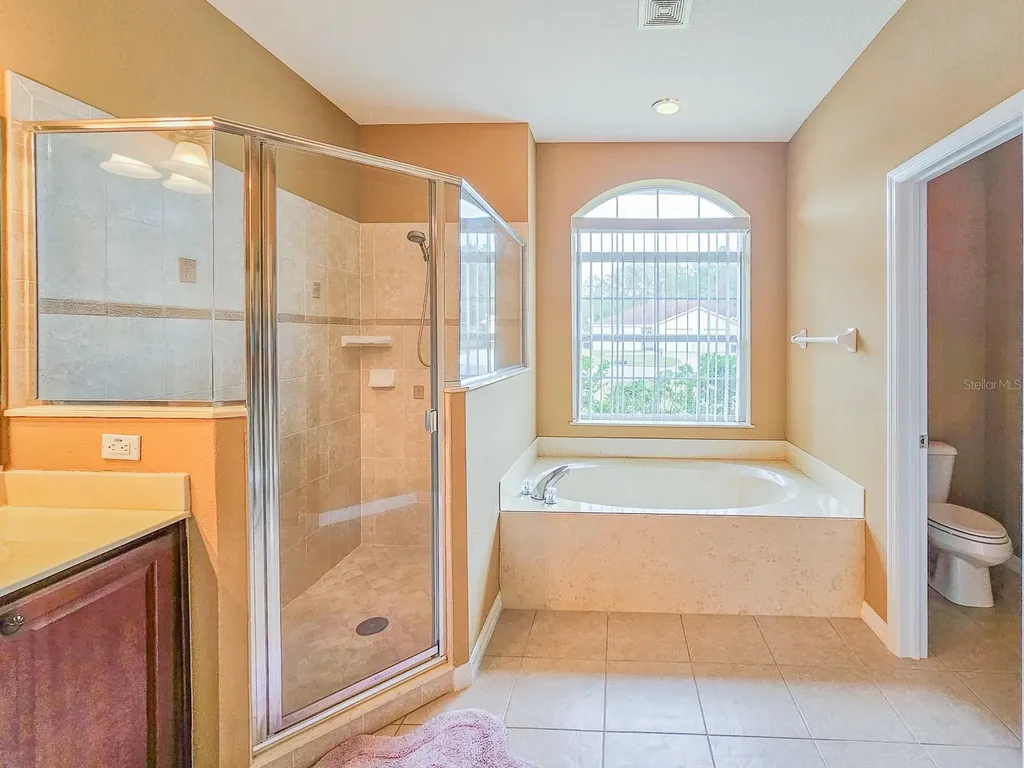 18 Squirrel Place Palm Coast FL 32164