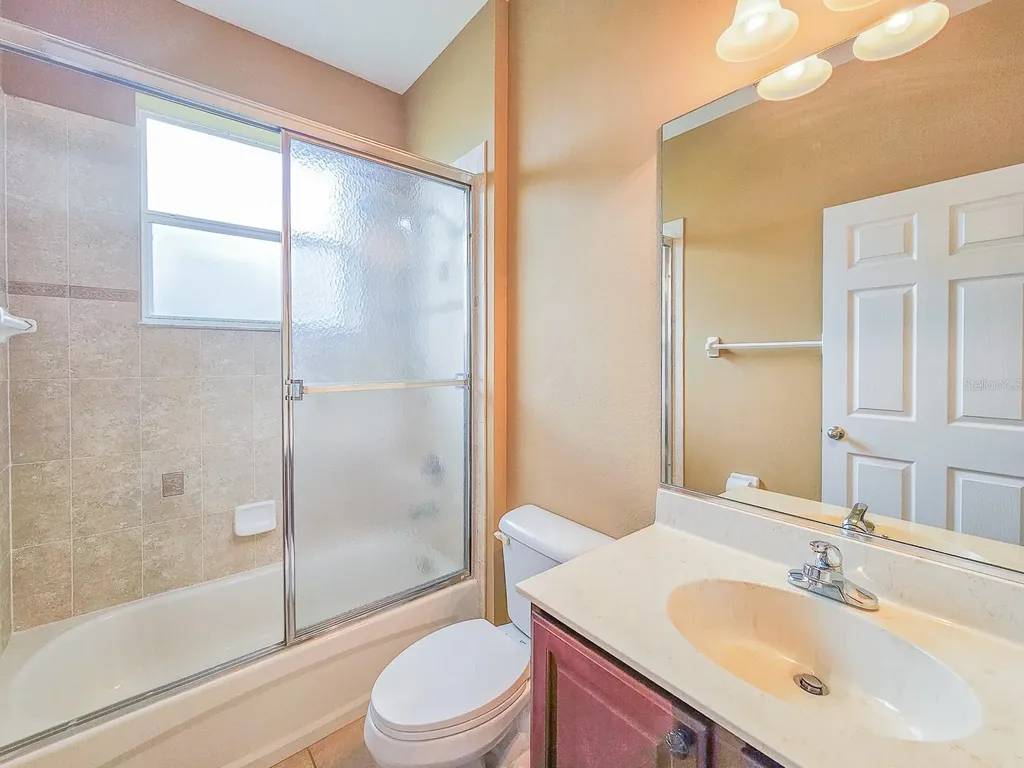 18 Squirrel Place Palm Coast FL 32164