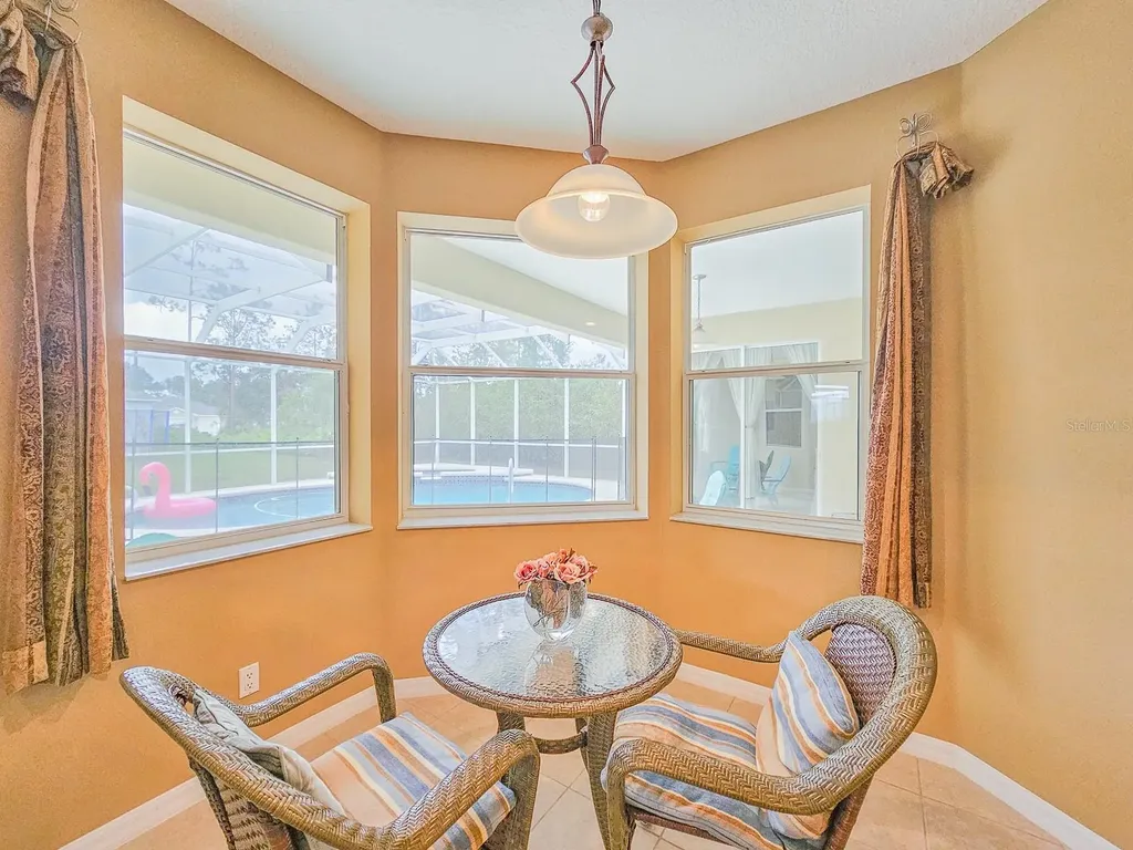 18 Squirrel Place Palm Coast FL 32164