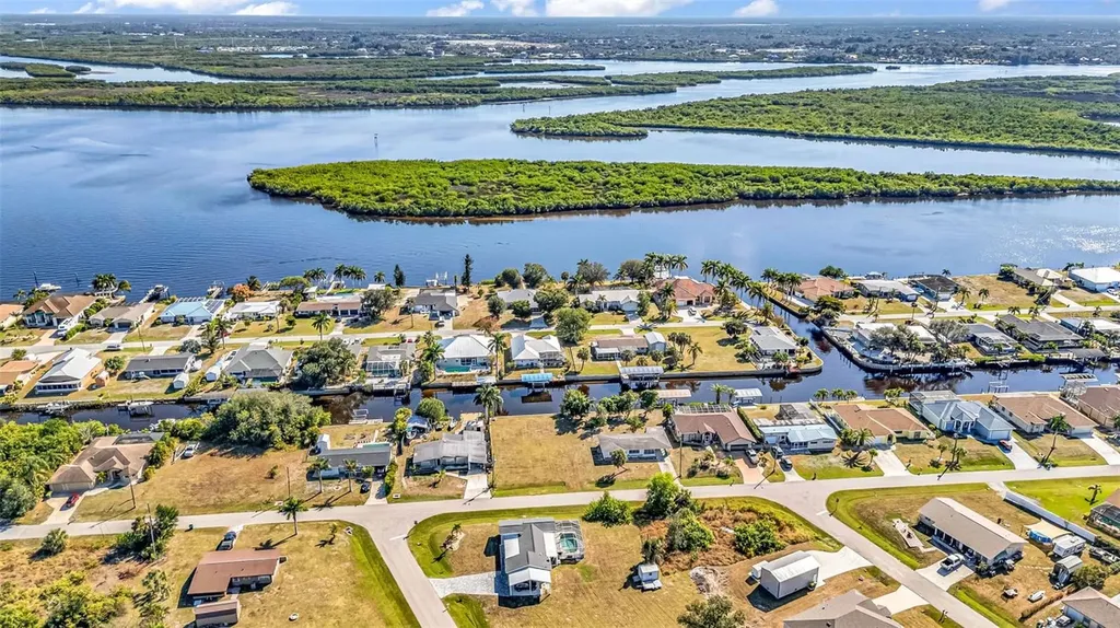 3334 Dover Drive Punta Gorda FL 33983