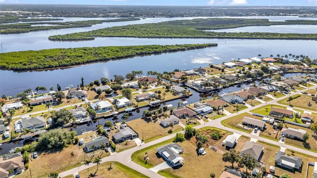 3334 Dover Drive Punta Gorda FL 33983